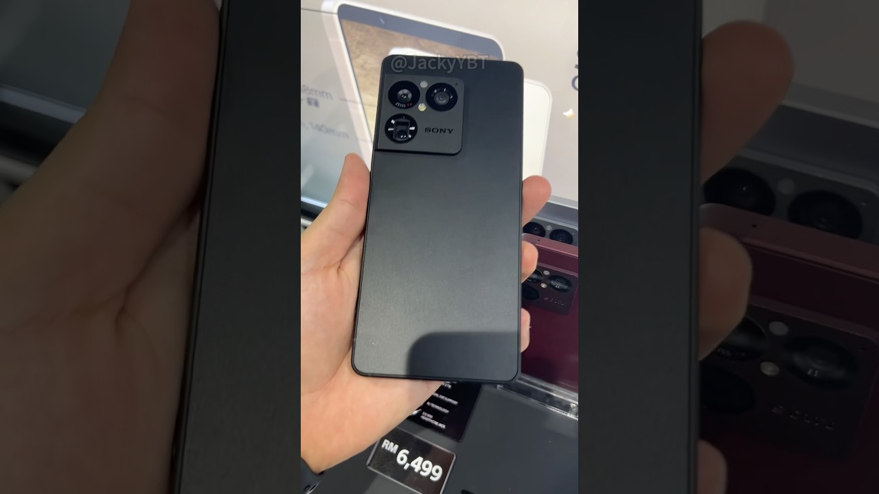Sony Xperia 1 VIII Graphite Black Mockup first look! #sony