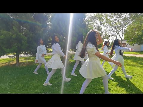 استعراض يتساءلون يوم المرأة العالمي