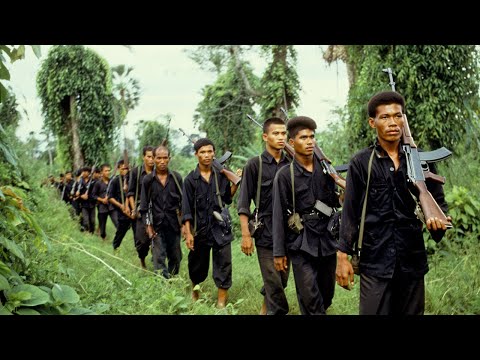 Thằng POLPOT đi đầu ngã xuống ... sau loạt trung liên !