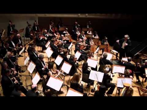 Video: Záverečný Symfonický Koncert Sa Vracia Do Londýna S Hudbou Z FF5, 8, 9 A 13