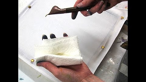 Using Tjantings to Make a Batik