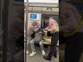 “Semoga keselamatan, rahmat Allah, dan berkahNya tercurah kepada kalian.” saya sahabat baik mu
