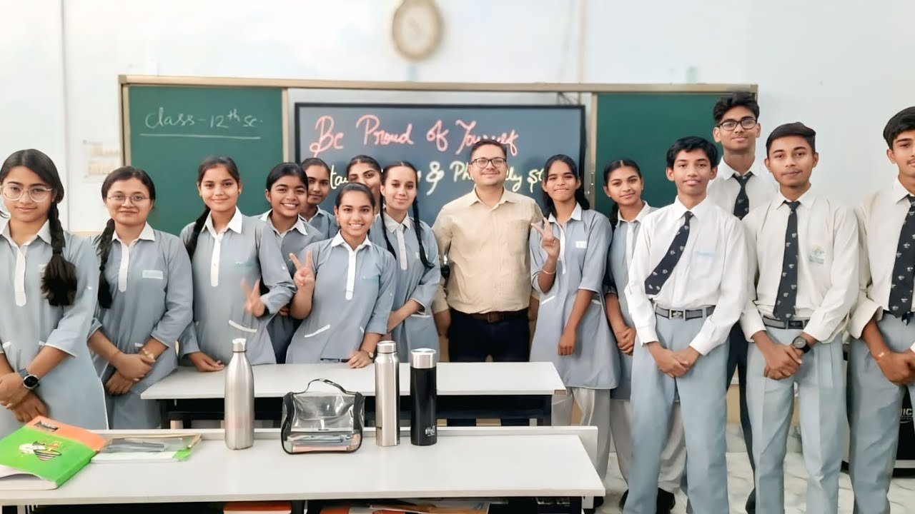 Chemistry Lab Practical Fun 😍 | School Vlog - YouTube