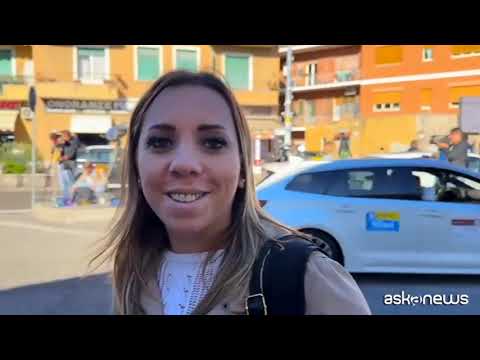 Video Attesa davanti all'ospedale Gemelli per l'arrivo del Papa