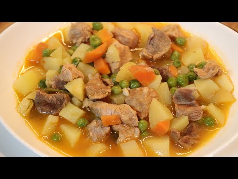 Vídeo: Receita: Skipper's Pot (Potato Stew With Beef) Em RussianFood.com