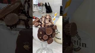 Hennessy Reese’s peanut butter cup milkshake #cocktail #vodka #hennessey