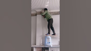 How to install ceiling cornices yourself in the corner.