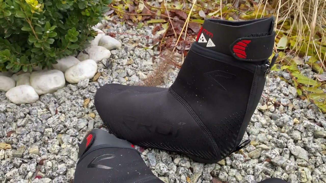 Zimowe ochraniacze na buty firmy EKOI model ICE PROOF 2