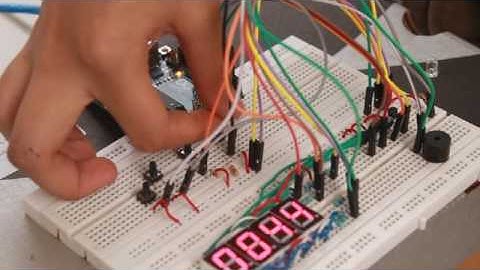 Tugas 1 Jam Digital EL3014 Sistem Mikroprosesor