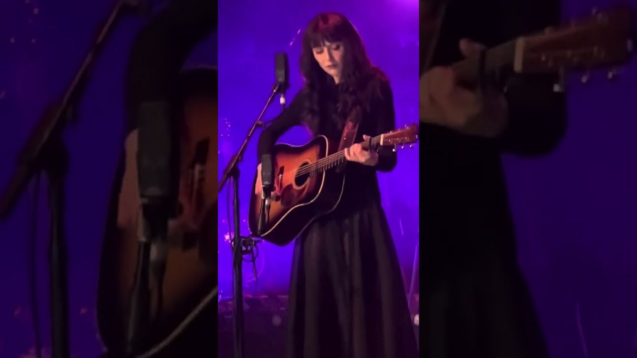 Molly Tuttle - Gentle On My Mind - 8/15/25 - The State Theatre in State College PA