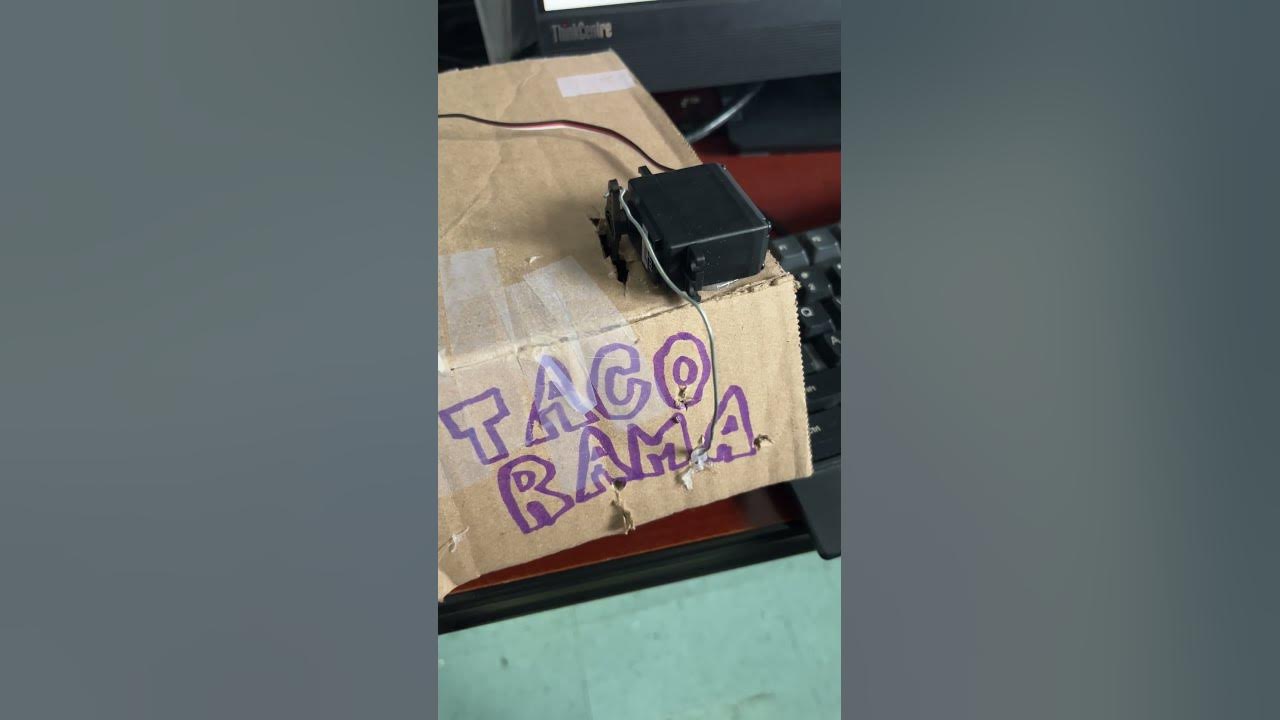 Simple garage with position servo (Hummingbird Robotics) YouTube