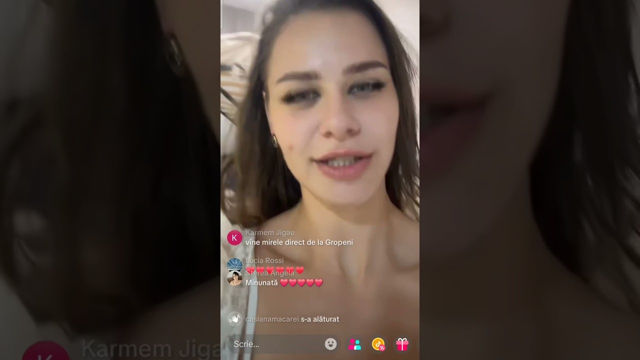 Diana live pe TikTok in rochie de mireasa! WOW!  Interesanta aparitie!!!!