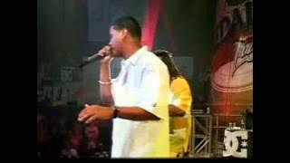 Baila Para Mi / Yo Soy Tu Hombre / En Tension Live - Zion y Lennox