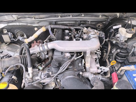 ما هو السبب الأكثر شيوعا لتسرب زيت المحرك تويوتا هايلوكس حل تجده هنا تويوتا هايلوكس  