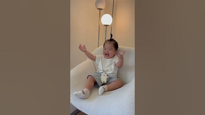 可愛的畫風就在手指滑到鼻孔後一變😧 16 months old baby #reels #baby #vlog #cute #funny #可愛い #shorts #ytshorts #寶寶