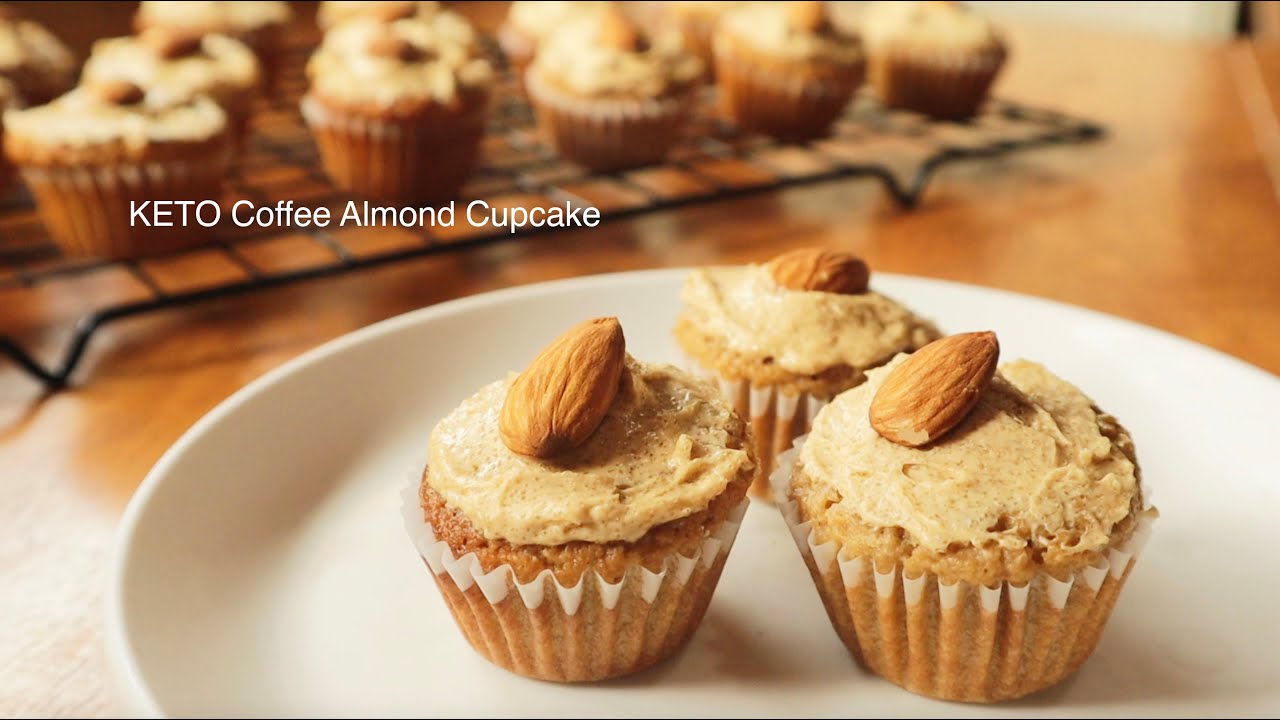 KETO Coffee Almond Cupcake คัพเค้กกาแฟอัลมอนด์คีโต อร่อย หอมกาแฟ เข้ากันกับบัตเตอร์ครีม
