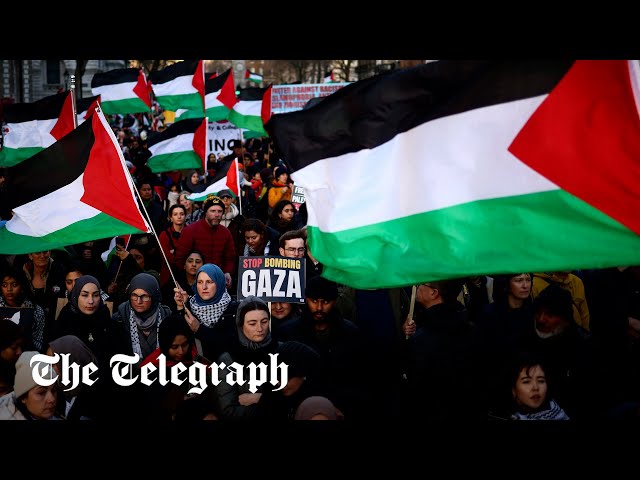 Pro-Palestinian London marchers chant ‘victory to the intifada’ class=