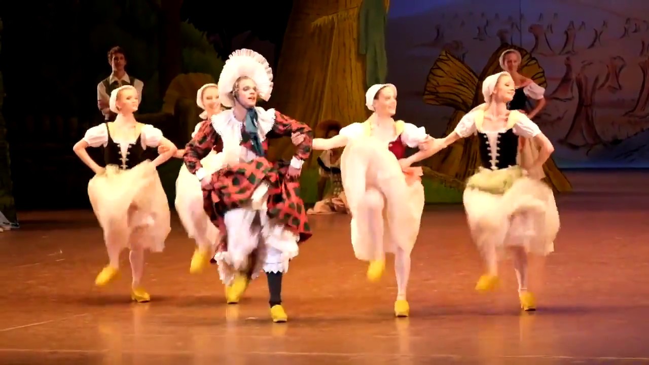 La Fille Mal Gardée  POB  2015   Clog dance