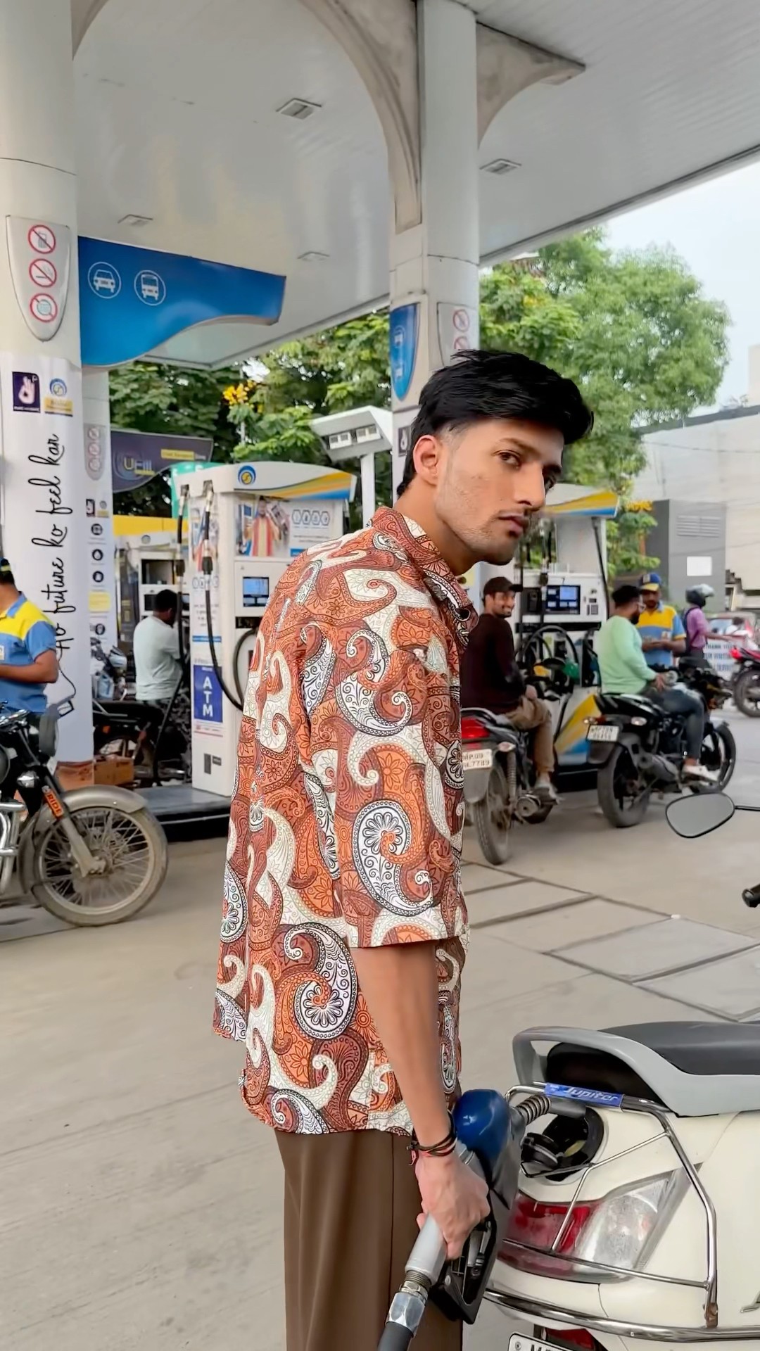 Watch till the end ? (Bewafa series) #shorts #funny #bobbyprankster