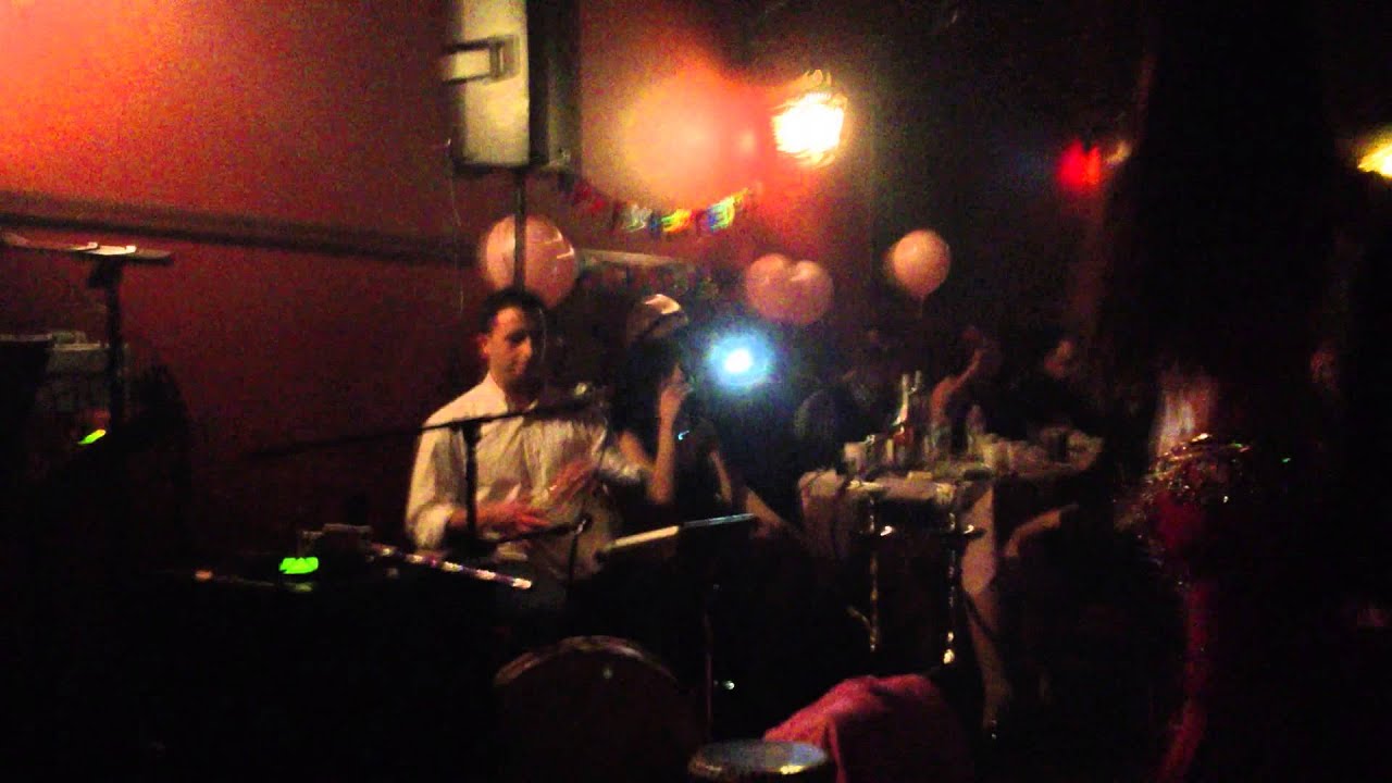 Teo, Amala drum solo