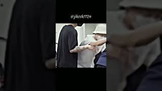 Tell Me Why Jungkook Stopped Jimin By Touching The Dancer?