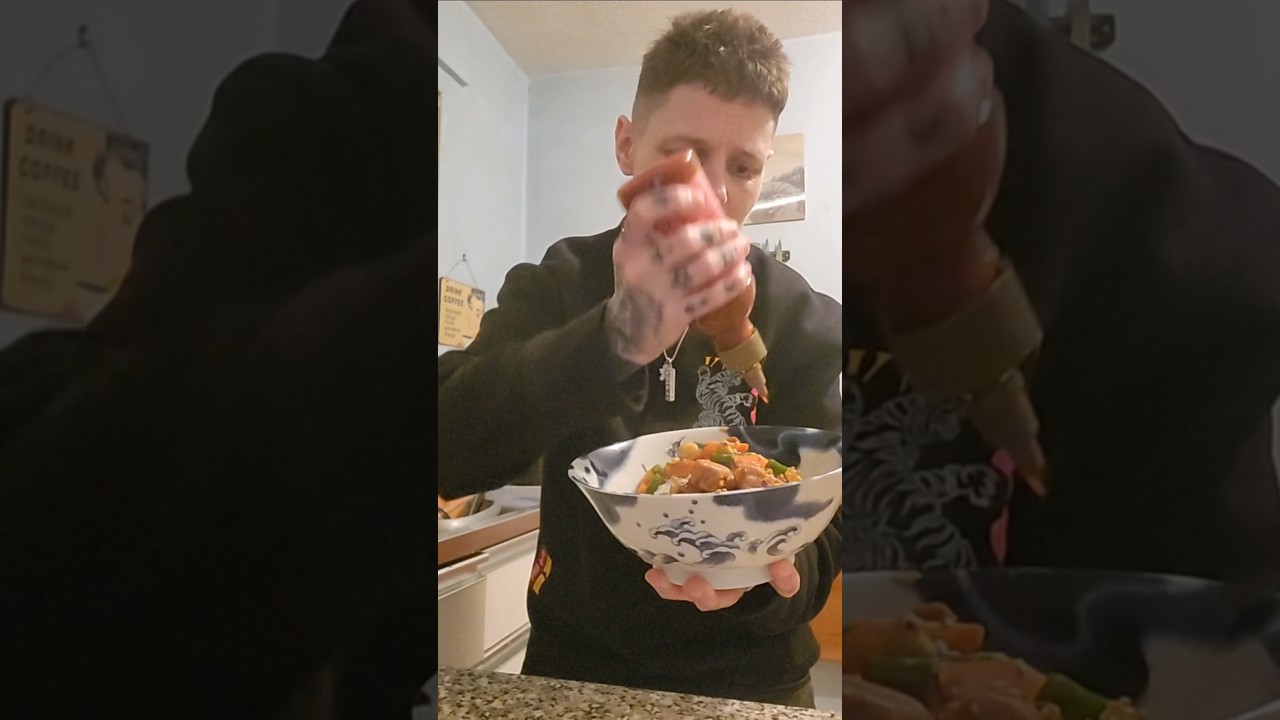 Ужин для людей с аутизмом от первого лица напоминает Киото #шорты