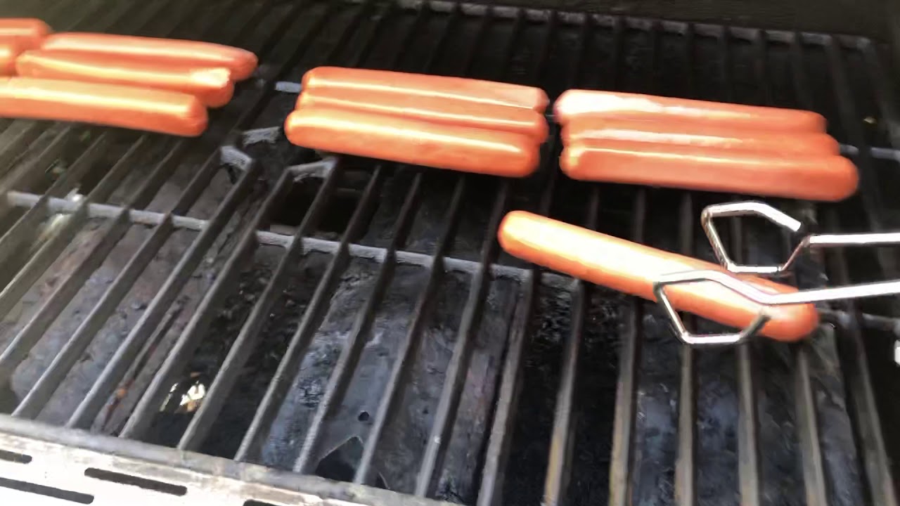 Hot dogs getting eaten YouTube