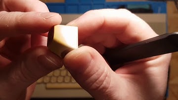 Commodore 64c Retrobright Keyboard Keys