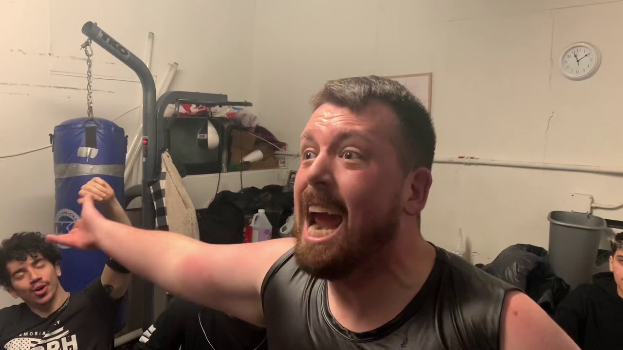 Joey Mayberry Vs Mateo Valentine