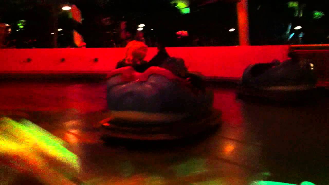 Disneyland (Anaheim, CA) Bug's Life Slow Kiddie Bumper Cars YouTube
