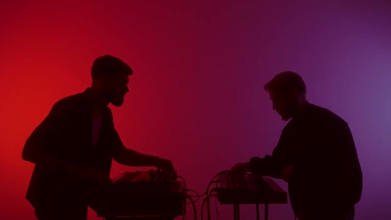 Watch Tonic Walter - FEEL (Live Session) on YouTube Watch Tonic Walter - FEEL (Live Session) on YouTube