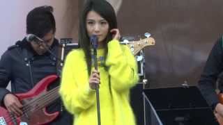 田馥甄 ~ 渺 小  (131221華山全台唯一簽唱會) 1/5