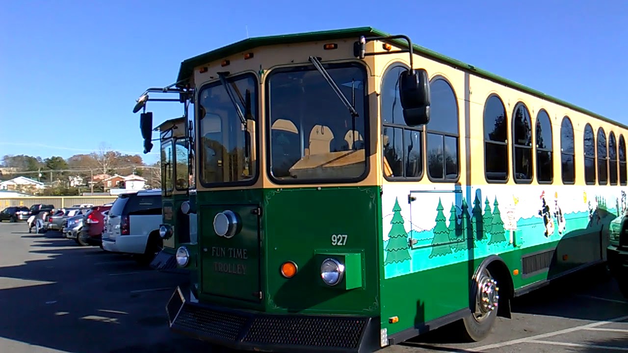 trolley tours pigeon forge tn