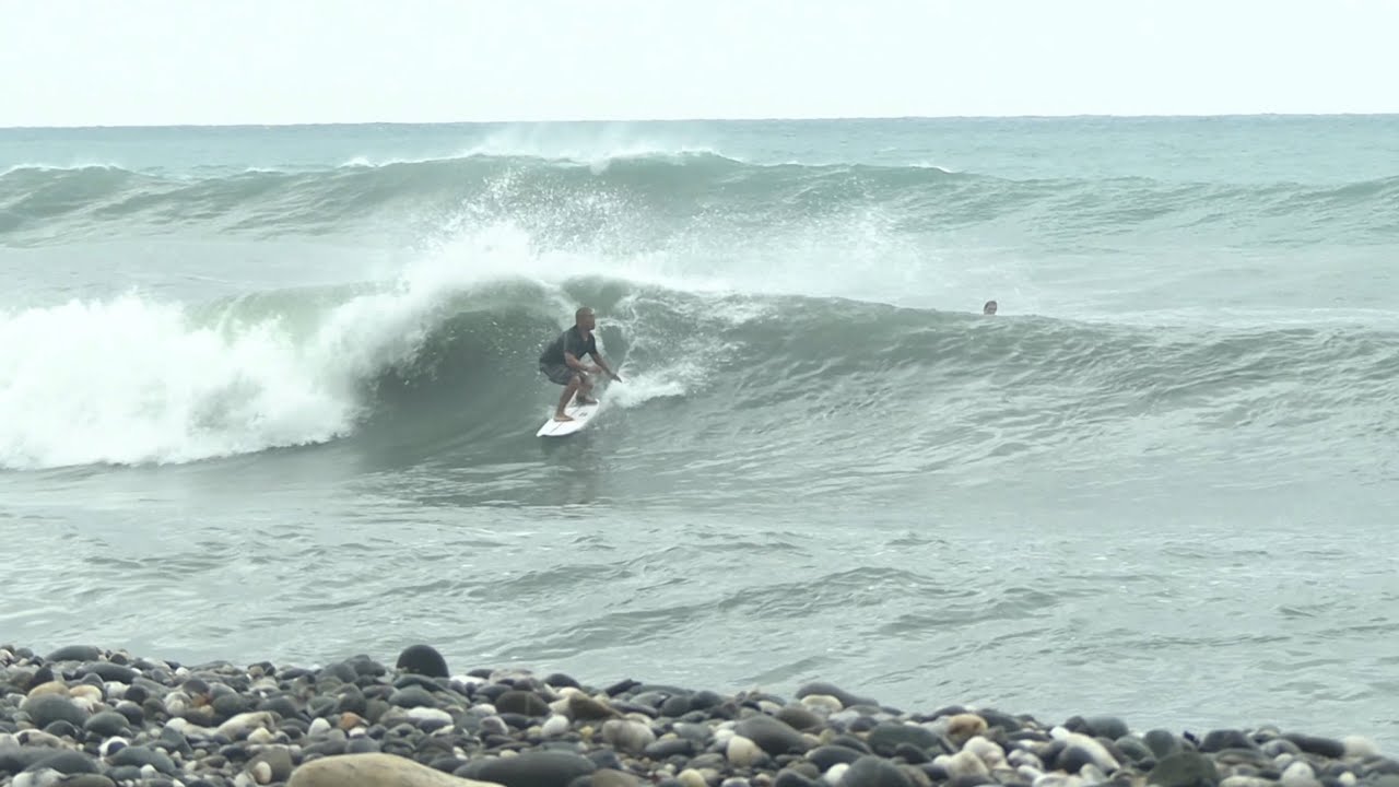 下午包場衝浪 | 台東 衝浪 Taiwan Taitung Surf - YouTube