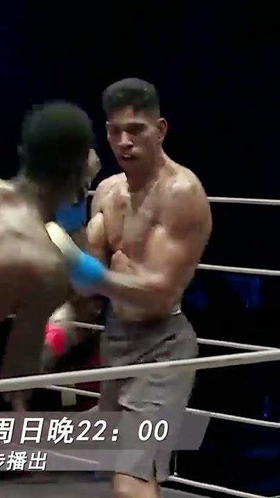 Alex Pereira vs Israel Adesanya KO (First Fight)