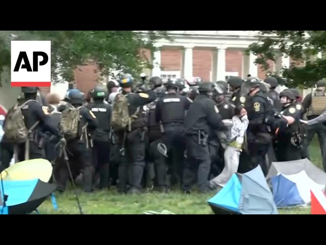 Police break up encampment of anti-war protesters at University of Virginia