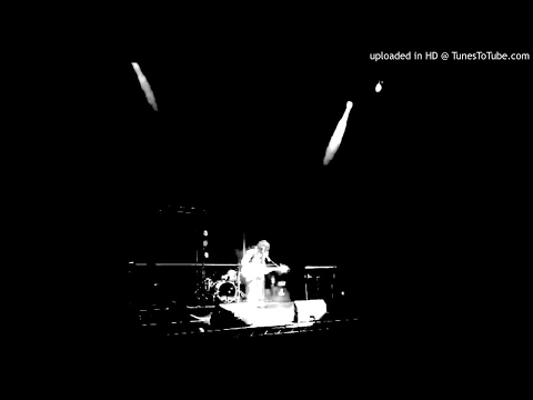 GLEN SINISTER - DANZIG cover - 'killer wolf' (live)