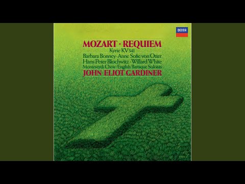 Mozart: Requiem, K. 626: I. Introitus. Requiem aeternam