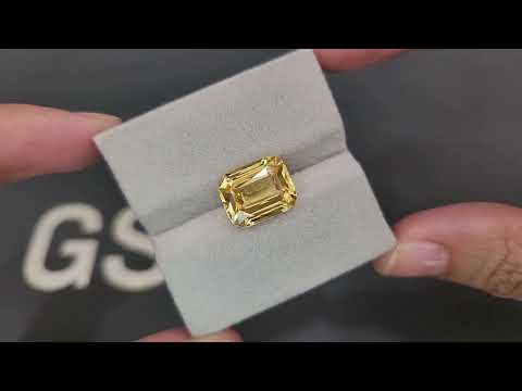 Unheated sapphire Vivid Yellow cushion cut 8.56 carats, Sri Lanka Video  № 1