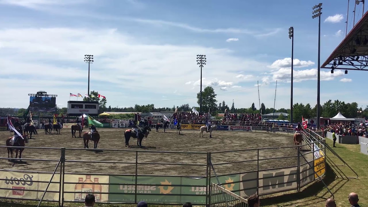 2019 Cloverdale Rodeo 牛仔节 - YouTube
