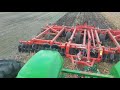 John Deere 9400 pulling an Excelerator