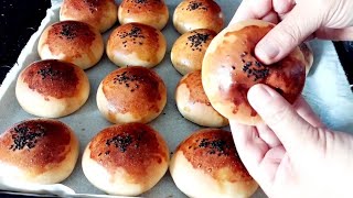 Pamuk Gi̇bi̇ Yumuşacik Peyni̇rli̇ Poğaça Tari̇fi̇ Peyni̇rli̇ Poğaça Nasil Yapilir? Mayali Peyni̇rli̇ Poğaça