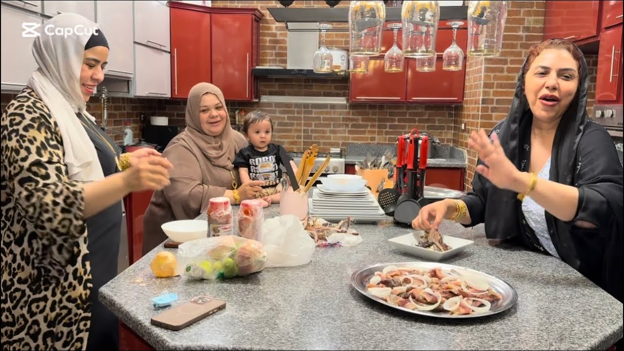 ام جني عزومه  دودو وام مكه ولا علي البال ولا الخاطر🤣🤣🤣👆👆👆