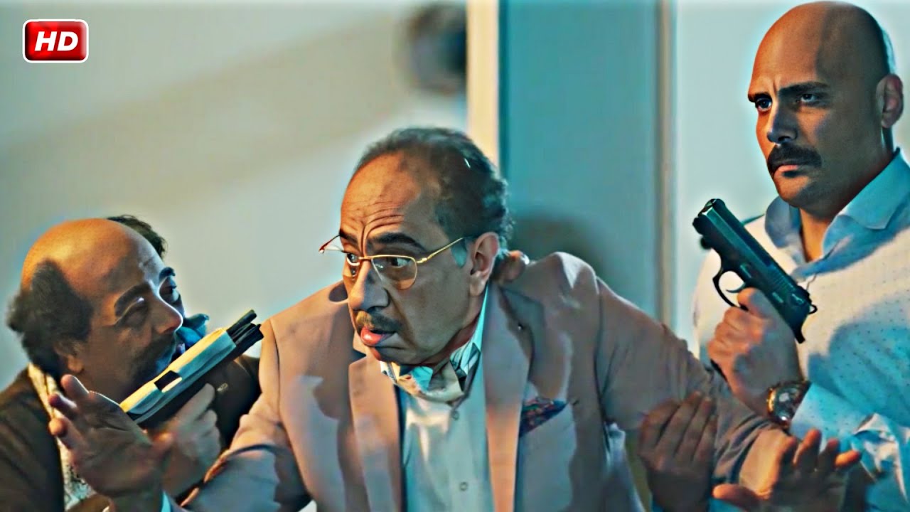 عاملي رئيس عصابة يلا استحمل بقا لسعة الشطافة 😂🤣 ربع ساعة هتموتك ضحك على القرموطي