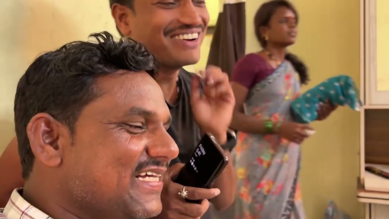 बघा सोमा दादाच्या घरी कसा आमचा सगळ्यांचा पाहुणचार केला खूप भारी आहेत सगळे लय भारी वाटल ❤️#गावठीपुनम