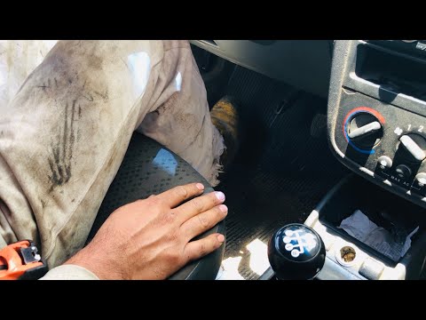 Video: ¿Qué causa un pedal de embrague suelto?