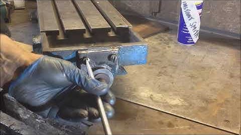 Index Model 40H Mill Clean, Table disassembly