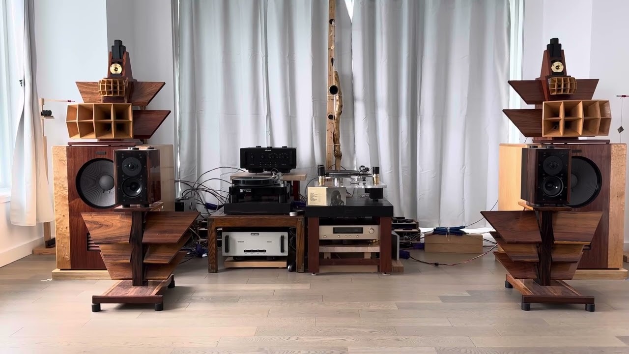 Shun Mook Horn Speaker. 綾戸智恵 (あやど ちえ) Chie Ayado- Trav’lin’ Light. SACD