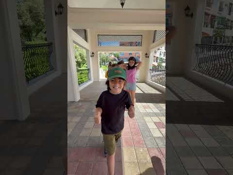 En el muelle con todos los niños del voluntariado #short #costarica
