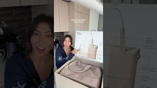 pr unboxing!! the new, viral beis weekender bag!